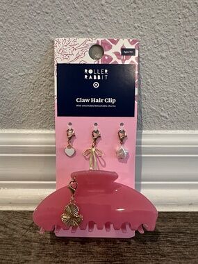 Roller Rabbit x Target Pink Claw Hair Clip with Gold Charms